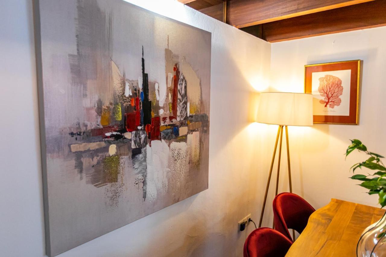 Apartamento 3 Dormitorios En Calle San Vicente. 세비야 외부 사진