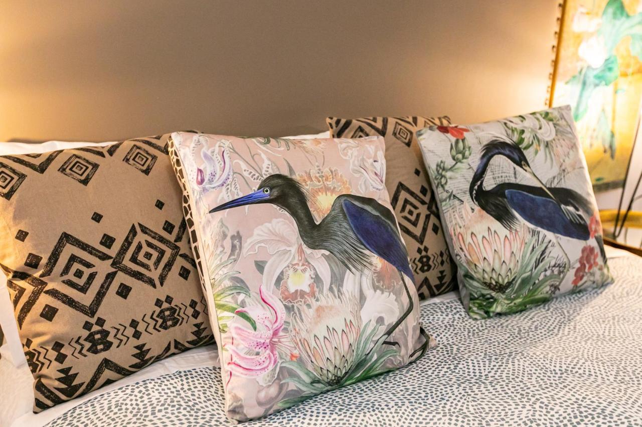 Apartamento 3 Dormitorios En Calle San Vicente. 세비야 외부 사진