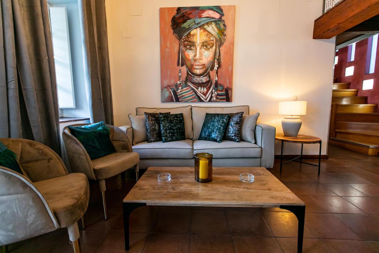 Apartamento 3 Dormitorios En Calle San Vicente. 세비야 외부 사진