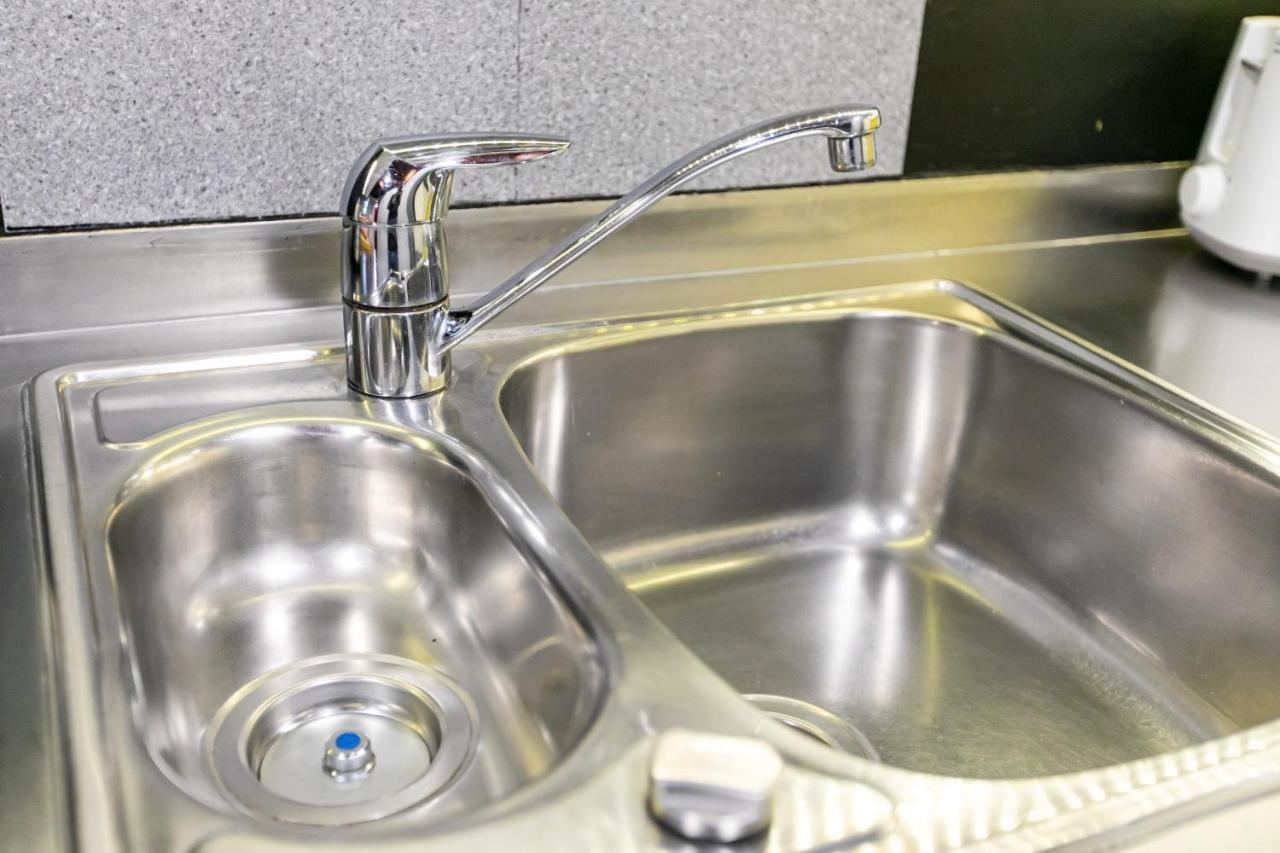 Apartamento 3 Dormitorios En Calle San Vicente. 세비야 외부 사진
