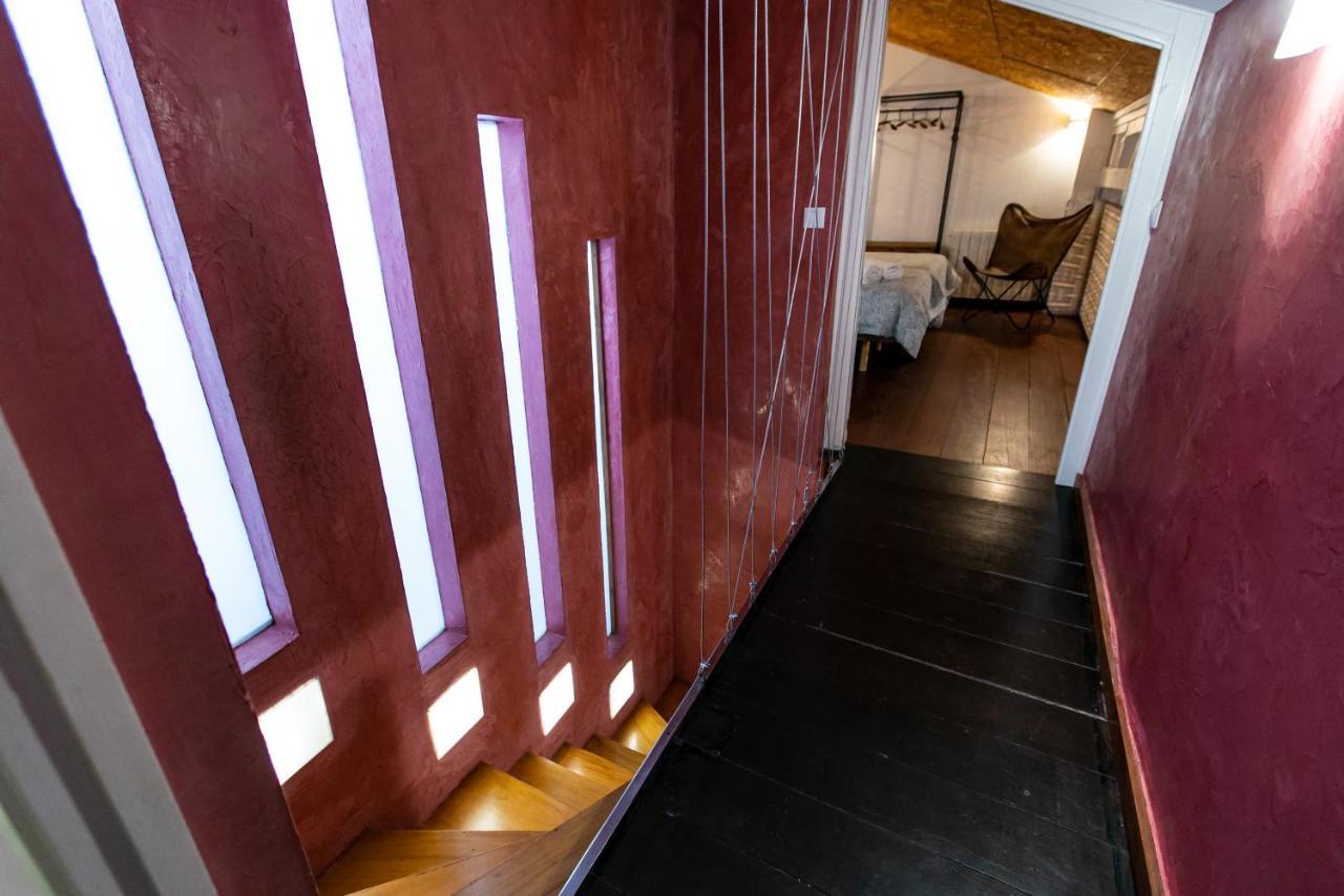 Apartamento 3 Dormitorios En Calle San Vicente. 세비야 외부 사진