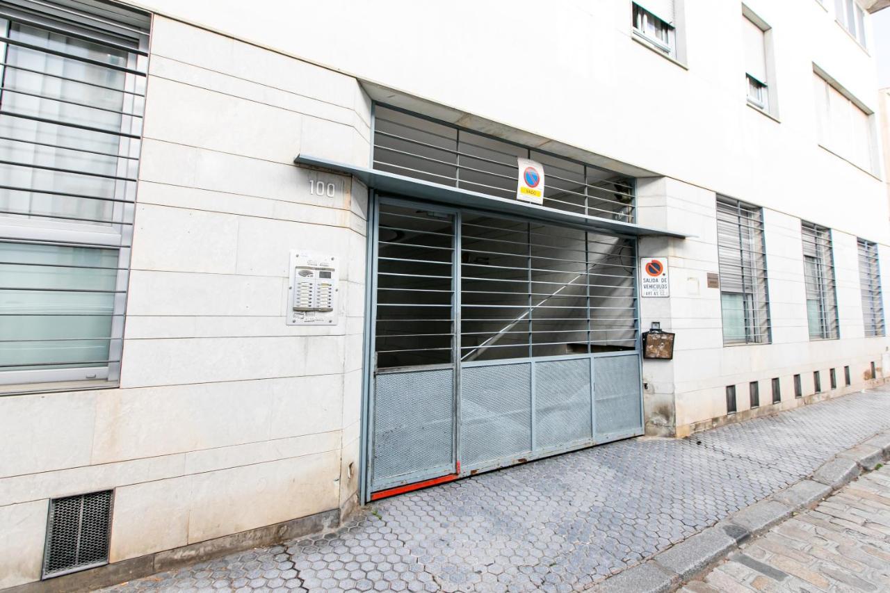 Apartamento 3 Dormitorios En Calle San Vicente. 세비야 외부 사진