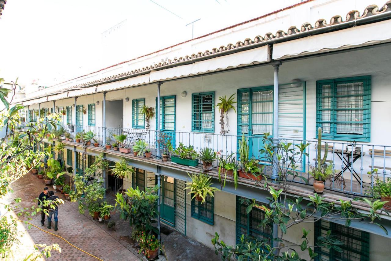Apartamento 3 Dormitorios En Calle San Vicente. 세비야 외부 사진
