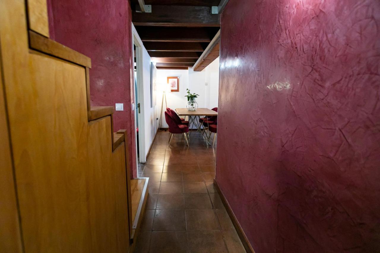 Apartamento 3 Dormitorios En Calle San Vicente. 세비야 외부 사진