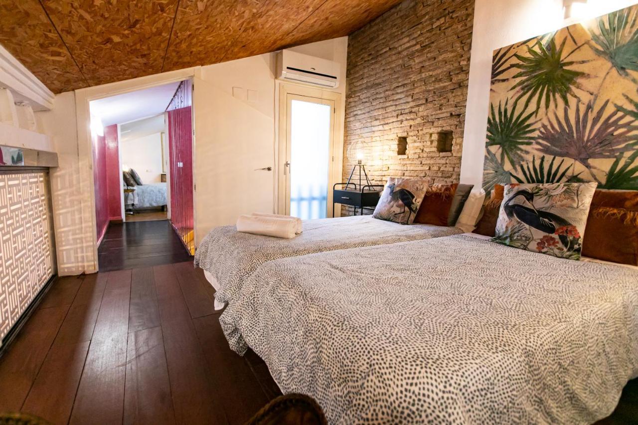 Apartamento 3 Dormitorios En Calle San Vicente. 세비야 외부 사진